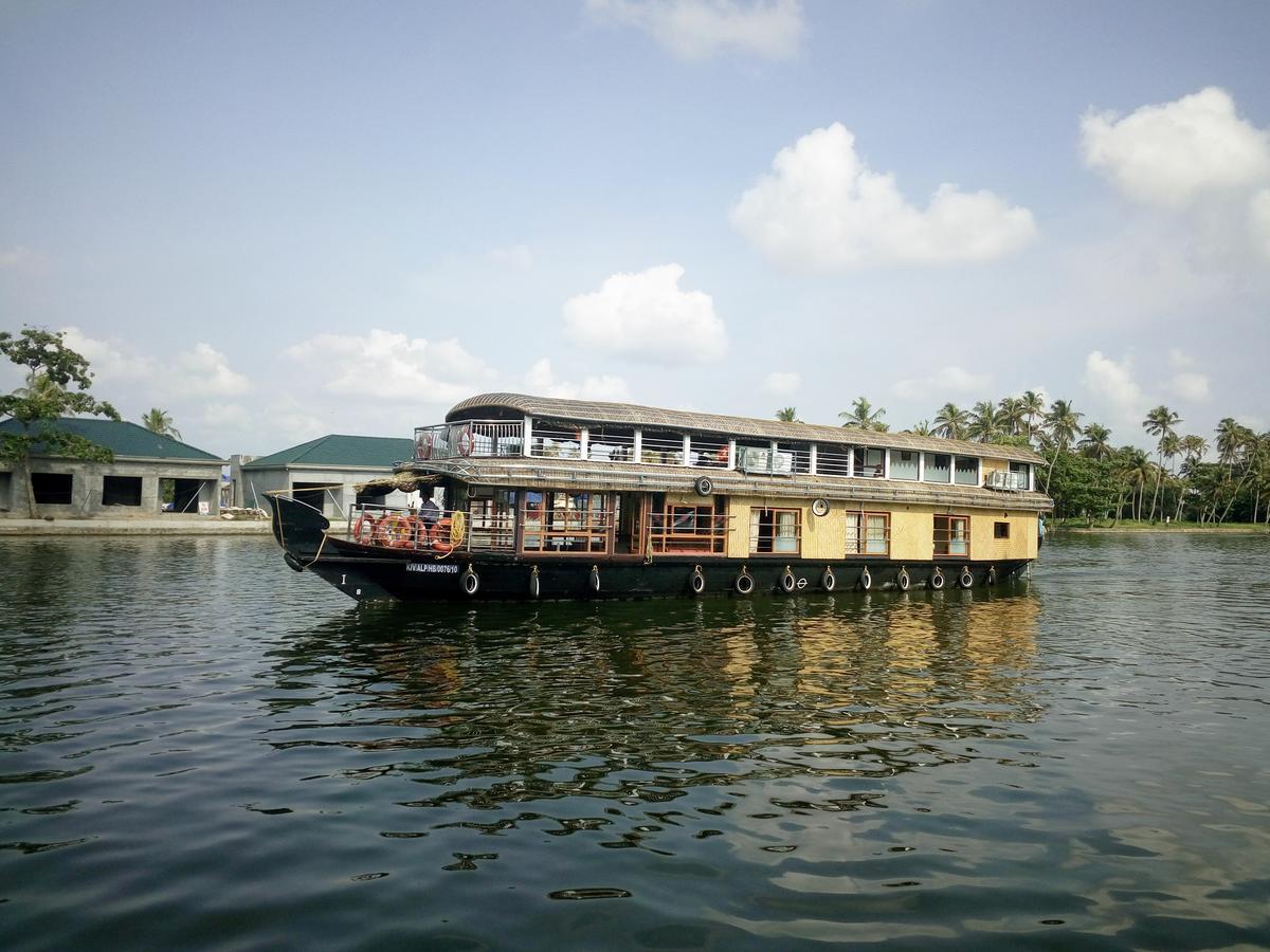 Kerala Nature Houseboat By Coco Floatel Alappuzha Exterior photo